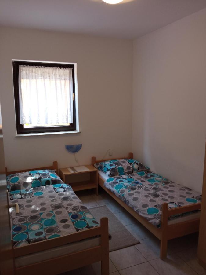 Apartmani Hotko Sveti Juraj Exterior foto